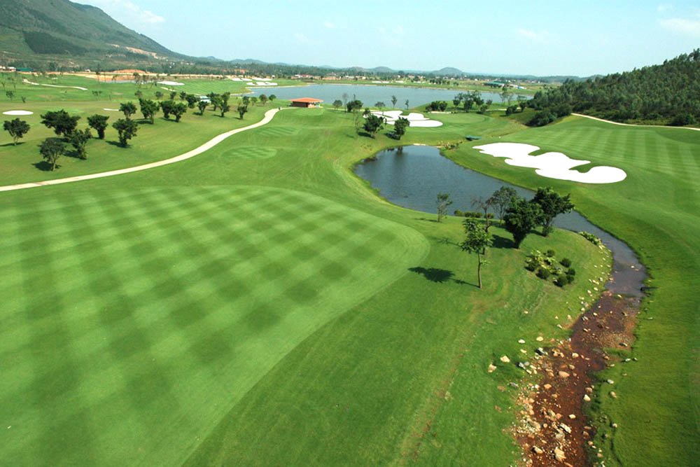 Sân golf Đầm Vạc được lựa chọn là địa điểm thi đấu bộ môn golf tại SEA Games 31